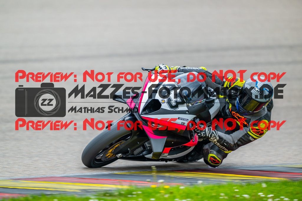 MaZZes_FotoMatrix_240504_6007705_3103 | STK1000