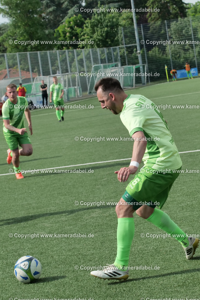 Fußball : Bezirksliga : SV 08/29 Friedrichsfeld - Borusia Veen am 10.05.2026 in Voerde Friedrichsfeld | Fußball : Bezirksliga : SV 08/29 Friedrichsfeld - Borusia Veen am 10.05.2026 in Voerde Friedrichsfeld - Realisiert mit Pictrs.com