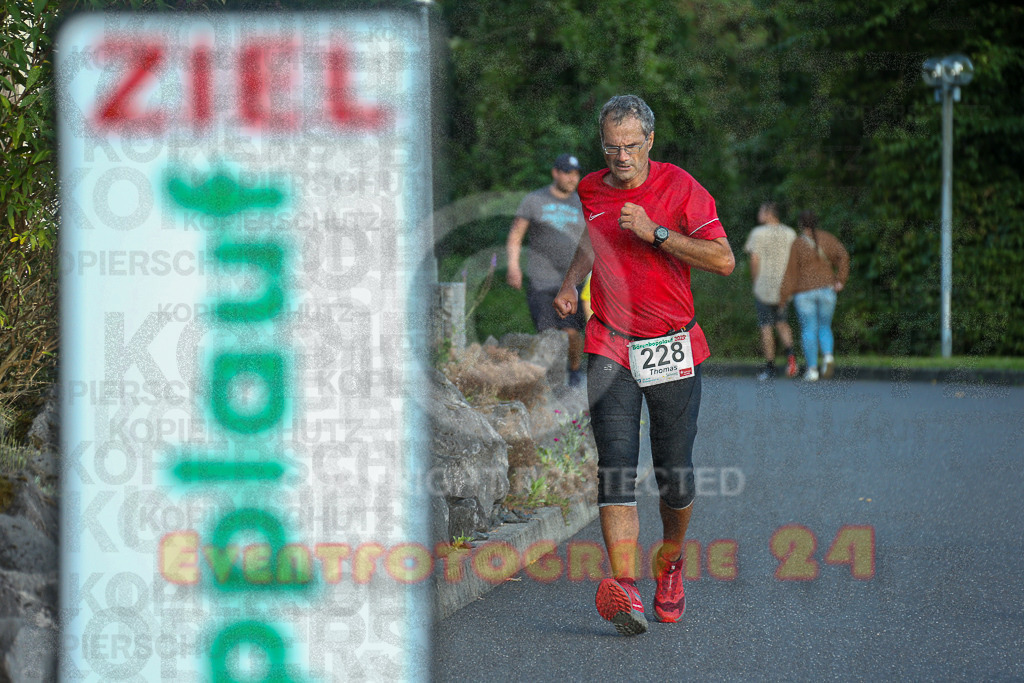 250801_1939_EX1_8361 | Sportfotografie im Rhein-Sieg Kreis, Köln, Bonn, NRW, Rheinland Pfalz, Hessen, etc. Unser Tätigkeitsfeld umfasst den Laufsport vom Volkslauf über den Marathon, Duathlon, Triathon bis zum Ultralauf wie Kölnpfad Ultra oder Schindertrail.
