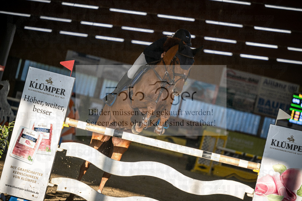 DOS_3429 | Entdecke hochwertige Reitturnierfotos von Foto Oger. Professionell, emotional und authentisch – jetzt Lieblingsmomente im Shop bestellen.Deutschlandweite Turnierfotografie. - Realisiert mit Pictrs.com