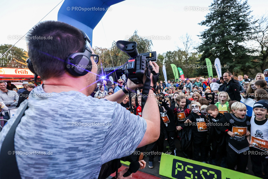 Halloween Run 2022 in Koeln, 31.10.2022 | Impressionen vom Halloween Run 2022 am 31.10.2022 in Koeln (Forstbotanischer Garten Rodenkirchen). Foto: BEAUTIFUL SPORTS/Axel Kohring
