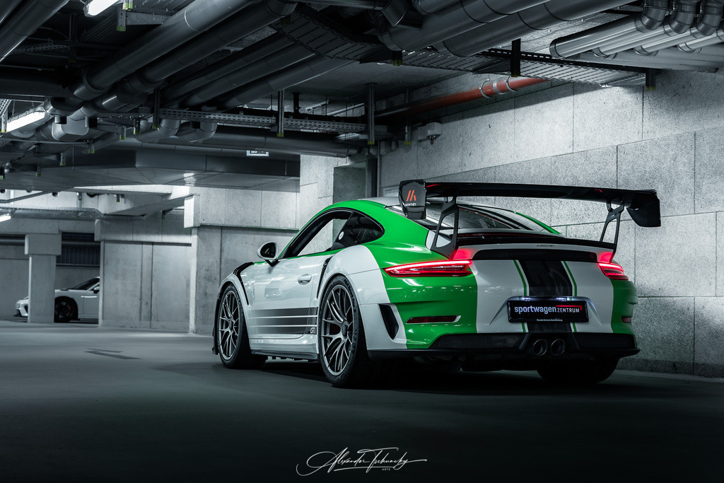 R6AT0335 _Alexander Tschuncky | Entdecken Sie die faszinierende Welt von Alexander Tschuncky Arts: Kreative Fotografie, atemberaubende Automobilkunst und hochwertiger Bilderdruck. Lassen Sie sich inspirieren! - Realisiert mit Pictrs.com