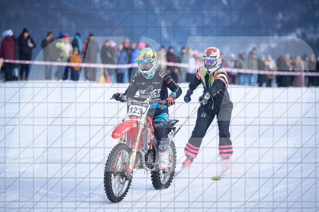 11. Holzknecht Skijöring | Skijöring am 24.01.2026: 11. Holzknecht Skijöring in Gosau am Dachstein, Oberösterreich, ÖsterreichFoto: © 2026 Martin Bihounek | mb-creative.eu