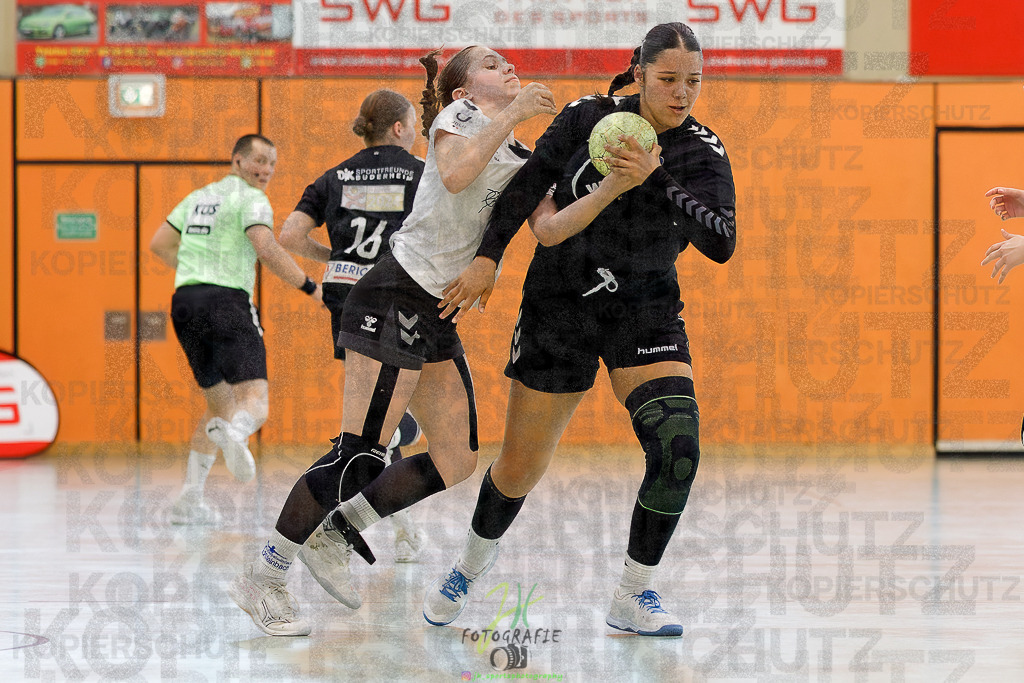 Quali-Turnier JBL wJA; SG Kappelwindeck/Steinbach - DJK SF Budenheim | Quali-Turnier JBL wJA; SG Kappelwindeck/Steinbach - DJK SF Budenheim am 31.05.2025 in Oberkleen (Weidig-Halle)Photo © 2025 - Jörg Heinrich - Realisiert mit Pictrs.com