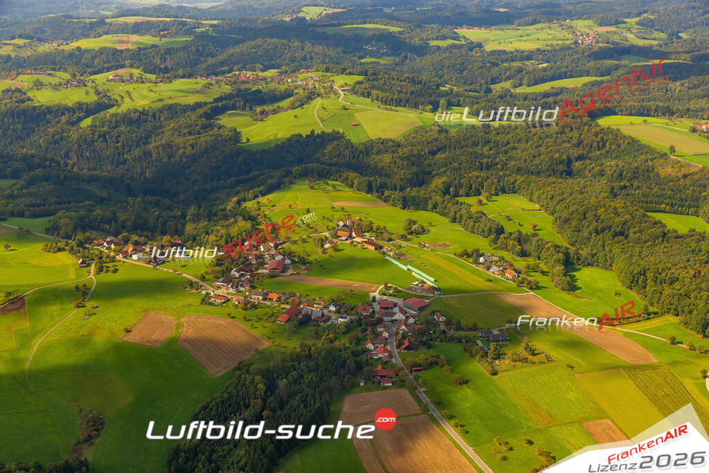 Schöne Luftaufnahme Wolfenbrück Oberrot - Die Luftaufnahme wurde 2025 vom Flugzeug heraus erstellt ( keine Drohne ) - Hochauflösende Luftaufnahme - für professionelle Ausdrucke geeignet. Die Geschenkidee !Mit Lizenz und Bildrechte bestellbar