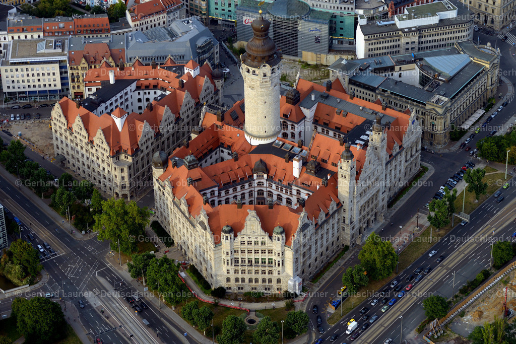 3293909 | Das Neue Rathaus in Leipzig ist seit 1905 der Sitz der Stadtverwaltung.