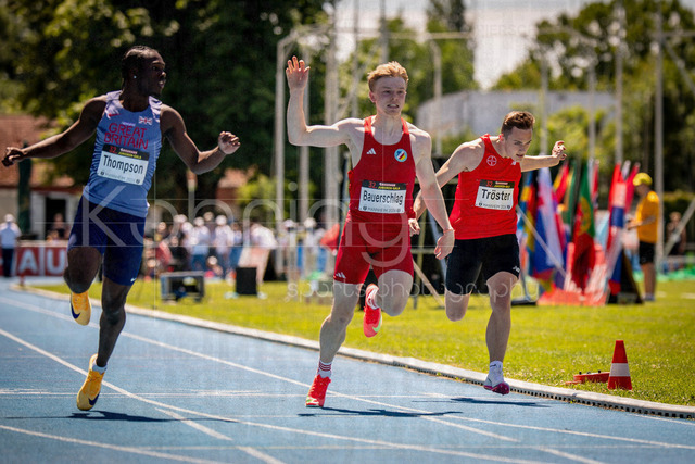Juniorengala 2026; Mannheim, 13.06.2026 | MANNHEIM, GERMANY - JUNE 13, 2026 :  Tyler Thompson (GBR/Great Britain &amp; N.I.), Jakob Bauerschlag (GER/Kieler TB), Ben Troester (GER/TSV Bayer 04 Leverkusen)  competing in the men’s U20 100m during the Juniorengala 2026 at Michael-Hoffmann-Stadion on June 13, 2026 in Mannheim, Germany.