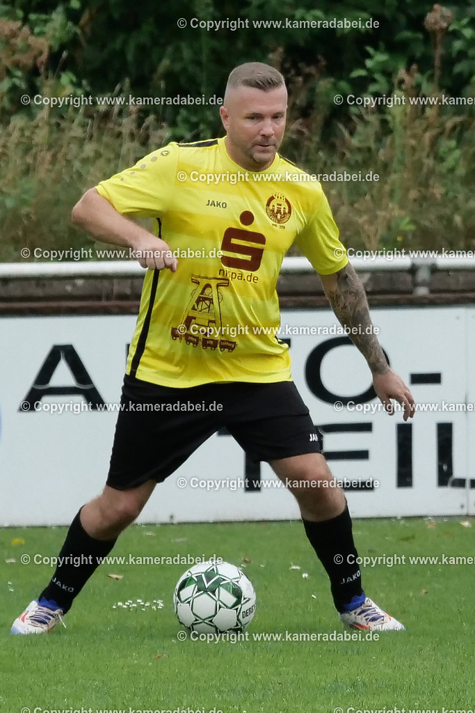 Fußball Kreisliga C : VFB Lohberg 2 - Duisburger FV 08 3 am 17.08.20205 in Dinslaken Lohberg | Fußball Kreisliga C : VFB Lohberg 2 (gelbe Trikots) - Duisburger FV 08 3 am 17.08.20205 in Dinslaken Lohberg - Realisiert mit Pictrs.com