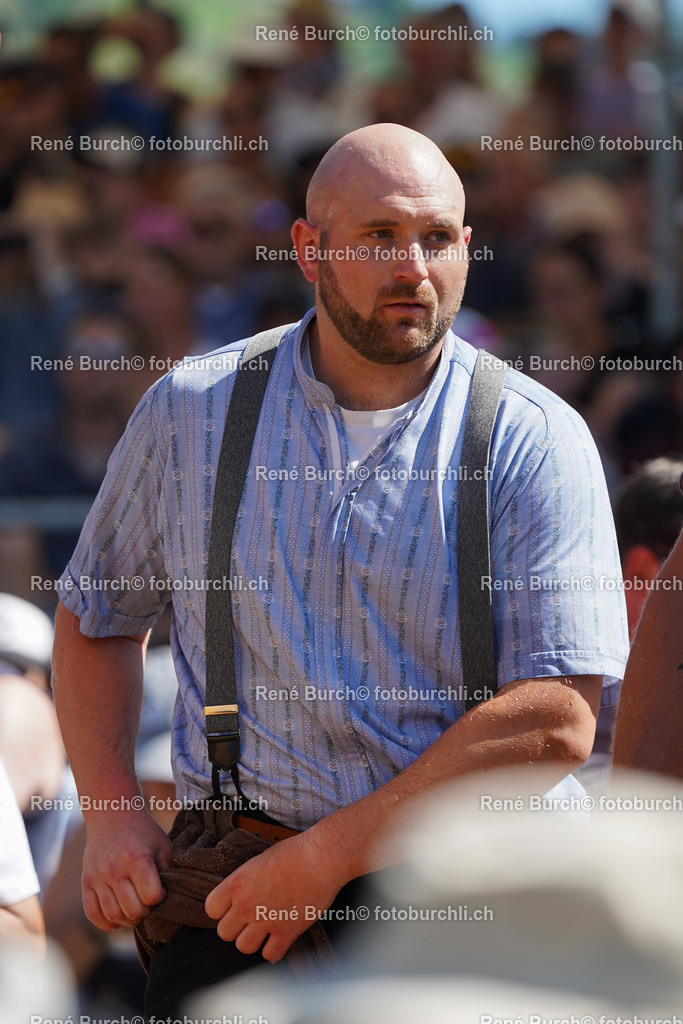 20220703-DSC01045 (2) | René Burch leidenschaftlicher Fotograf aus Kerns in Obwalden.  Hier finden sie Sport, Landschaft und Natur Fotografie.
 - Realisiert mit Pictrs.com