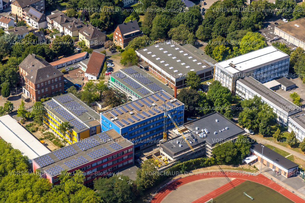 Witten220808793 | Luftbild, Berufskolleg Witten und Sportplatz Husemannstraße, Otto-Schott-Gesamtschule (früher Realschule), Witten, Ruhrgebiet, Nordrhein-Westfalen, Deutschland