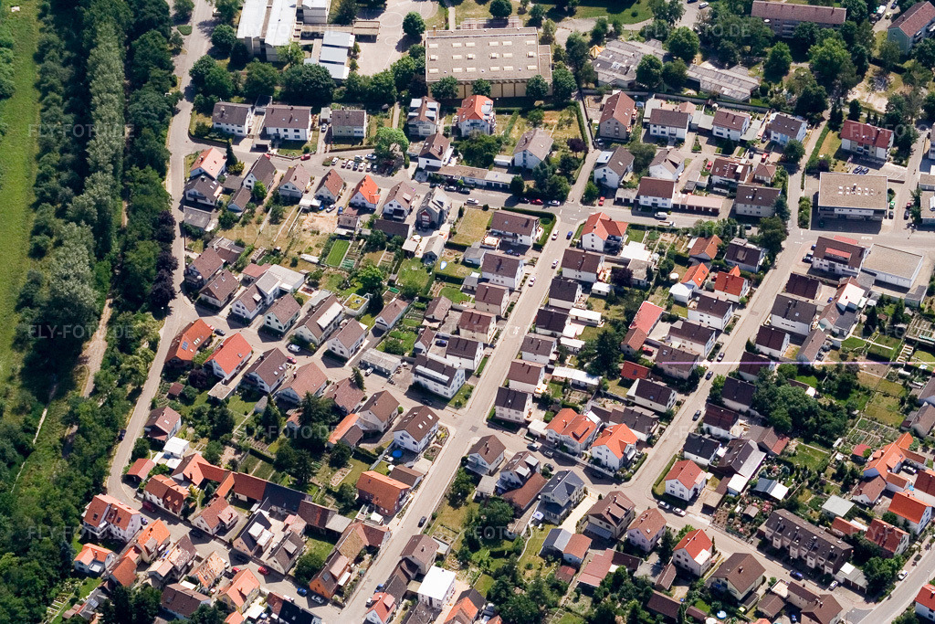 Luftbild: Wörthstr im Ortsteil Leopoldshafen in Eggenstein-Leopoldshafen im Bundesland Baden-Württemberg in Deutschland. Foto: IMG_2877.jpg vom 18.06.2006 durch Werner Riehm/FLY-FOTO.de
