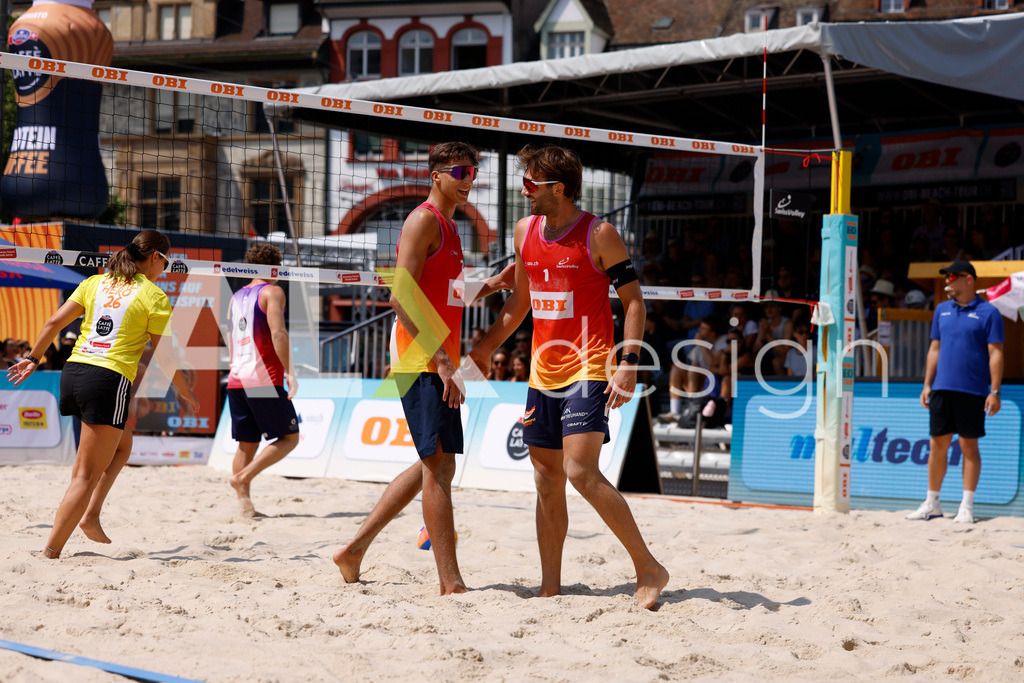 Obi BeachTour 2026 - Basel | BASEL, SWITZERLAND - JULY 19: LUC EMANUEL FLÜCKIGER (SUI) and LEO DILLIER (SUI) during the Obi BeachTour 2026 match between DILLIER / FLÜCKIGER (SUI) and HAGENBUCH / HAUSSENER (SUI) at Barfüsserplatz on July 19, 2026 in Basel, Switzerland. - Realisiert mit Pictrs.com