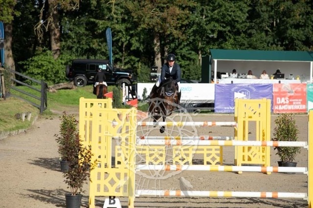 2B4A1022 | pixelfaenger - Realisiert mit Pictrs.com