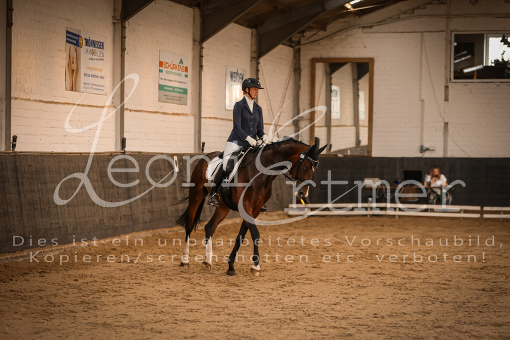 09.FrGP00116 | Leoni Ertmer Photography - Realisiert mit Pictrs.com