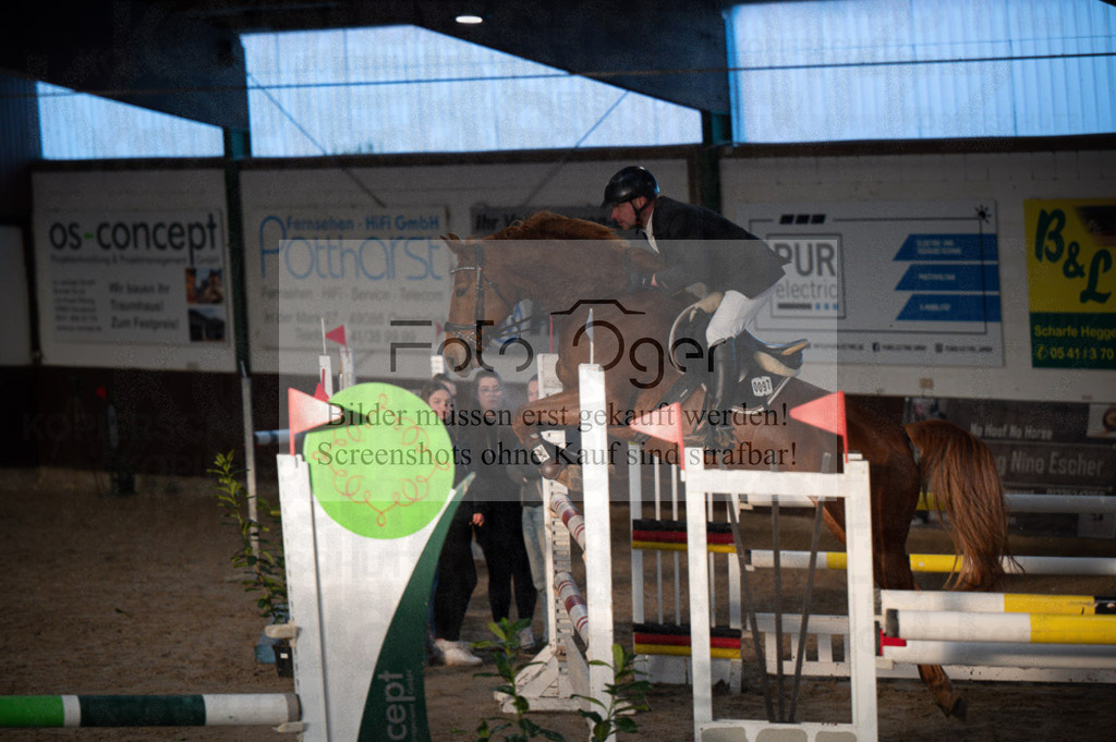 Hallenreittunier Voxtrup 2023 | Entdecke hochwertige Reitturnierfotos von Foto Oger. Professionell, emotional und authentisch – jetzt Lieblingsmomente im Shop bestellen.Deutschlandweite Turnierfotografie. - Realisiert mit Pictrs.com