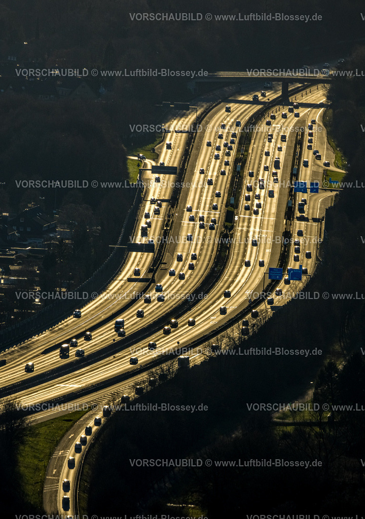 Bottrop240107965 | Luftbild, Autobahn A2 Dreieck Bottrop Straßenverkehr im Gegenlicht zur Goldenen Stunde, Stadtwald, Bottrop, Ruhrgebiet, Nordrhein-Westfalen, Deutschland