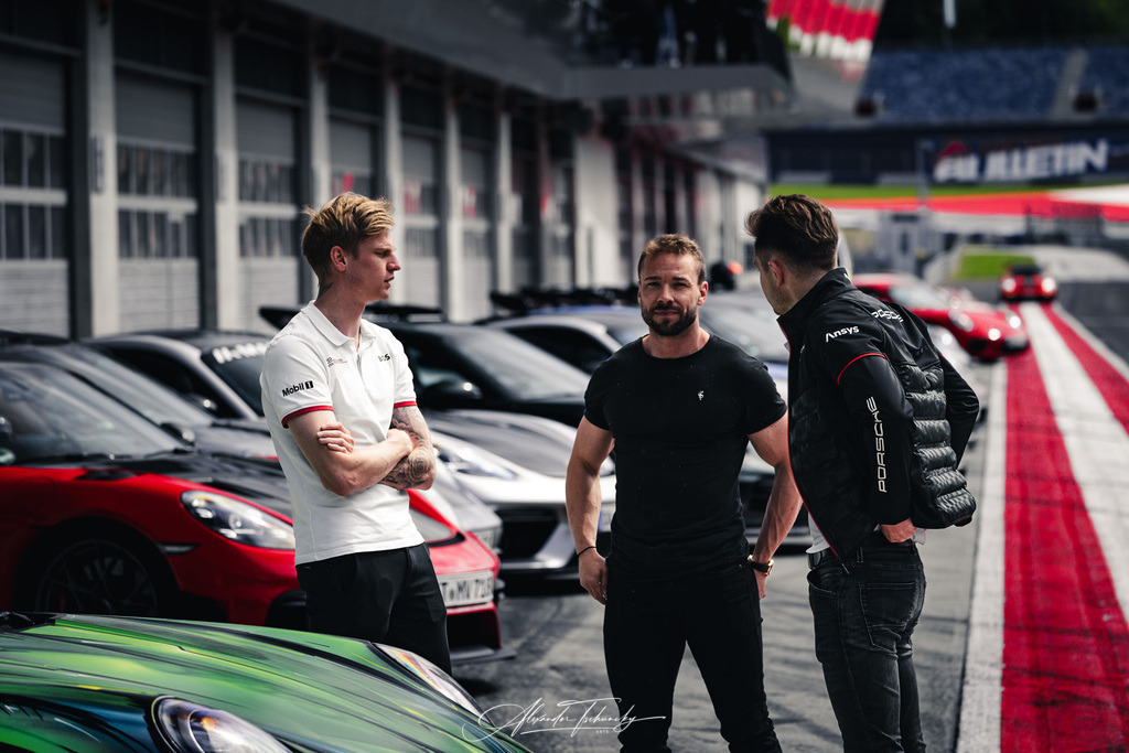 Red Bull Ring 2025 | Entdecken Sie die faszinierende Welt von Alexander Tschuncky Arts: Kreative Fotografie, atemberaubende Automobilkunst und hochwertiger Bilderdruck. Lassen Sie sich inspirieren! - Realisiert mit Pictrs.com