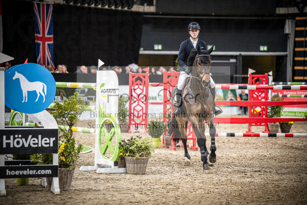 DOS_3309 | Entdecke hochwertige Reitturnierfotos von Foto Oger. Professionell, emotional und authentisch – jetzt Lieblingsmomente im Shop bestellen.Deutschlandweite Turnierfotografie. - Realisiert mit Pictrs.com