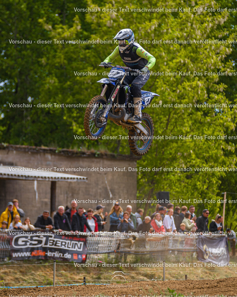 05_17_GroßGlienicke_clubsport-0581 | Sportfotografin aus Berlin-Brandenburg mit Fokus auf Motocross. Ich halte deine sportliche Leistung und echte Emotionen auf und neben der Strecke professionell fest. Entdecke die Fotos von deinem Rennen und bestelle sie direkt hier im Shop.