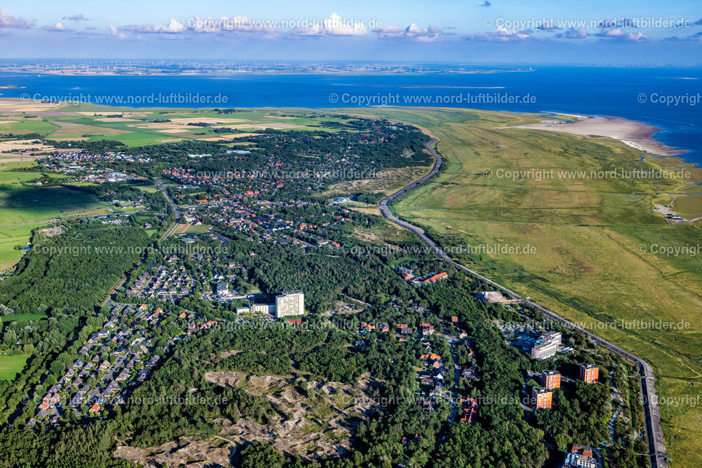St. Peter-Ording_ELS_5511060822 | SANKT PETER-ORDING 06.08.2022 Ortsansicht an der Meeres-Küste der Nordsee in Sankt Peter-Ording im Bundesland Schleswig-Holstein. // Townscape on the seacoast of North Sea in Sankt Peter-Ording in the state Schleswig-Holstein. Foto: Martin Elsen