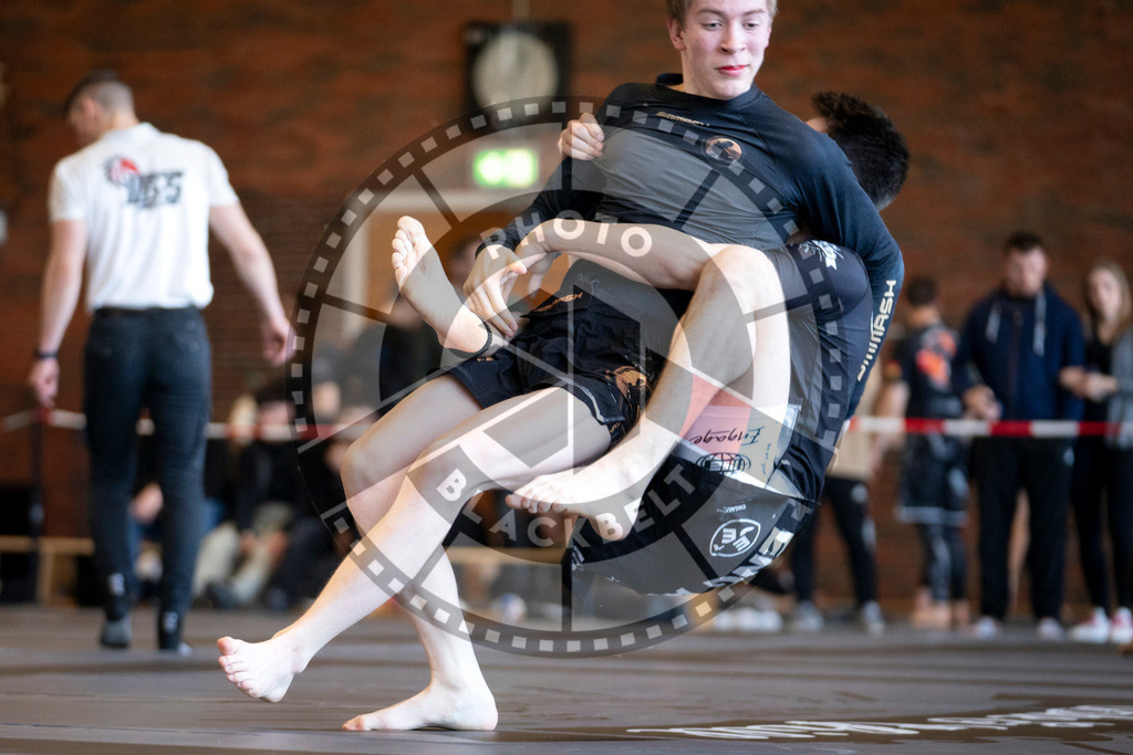 20240309PBB5543 | Fighters compete during the International Luta Livre (ILLCS) Spring Championship in Hannover, Germany, on March 9, 2024.