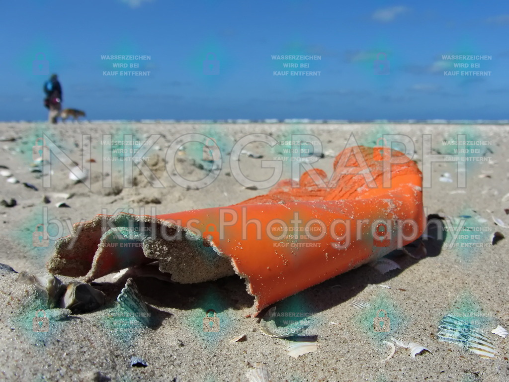 Strandgut-NIK-OS-1780 | Nikograph by Killas.Photography - Ihr Photo-Designer aus Iserlohn. Bei mir erhalten Photographie und IT-Dienstleistungen zu fairen Konditionen. Bei Nikograph.eu finden Sie Wandbilder, Kalender, Photomagnete und viele weitere Photogeschenke.