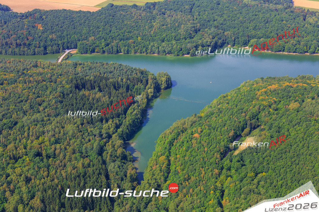 Die Luftaufnahme der Stadt Stadtlauringen wurde vom UL-Flugzeug heraus erstellt ( keine Drohne )- hohe Auflösung für beste Qualität