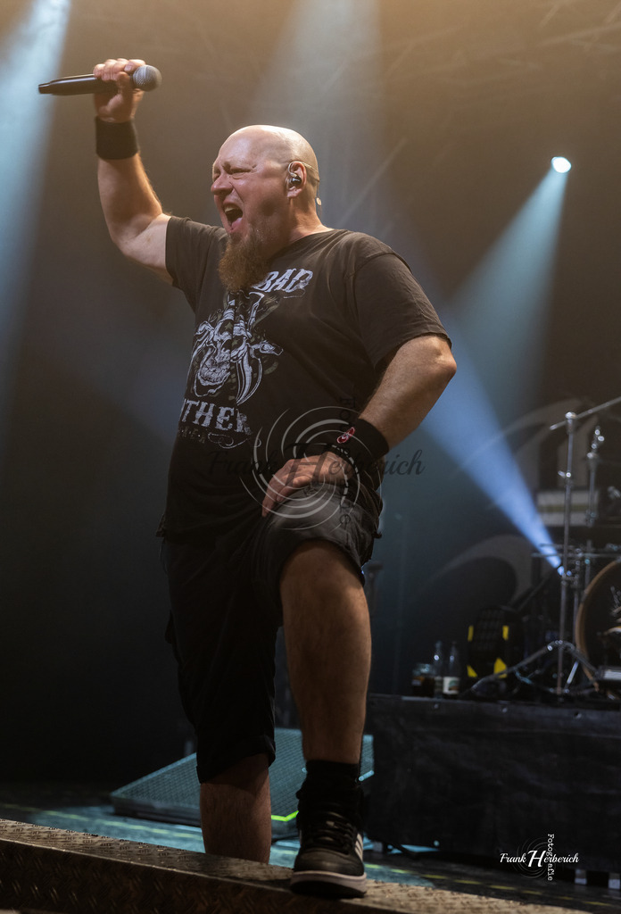 Justice Geiselwind 21.03.2026 | Frank Herberich Fotografie, Frank Herberich, Fotografie, Hochzeit, Portrait, St. Peter Ording, Ording, Westerhever, Nordsee, Frank Fotografie, Hardheim,  Odenwald,Walldürn, Band,Eventfotografie - Realisiert mit Pictrs.com