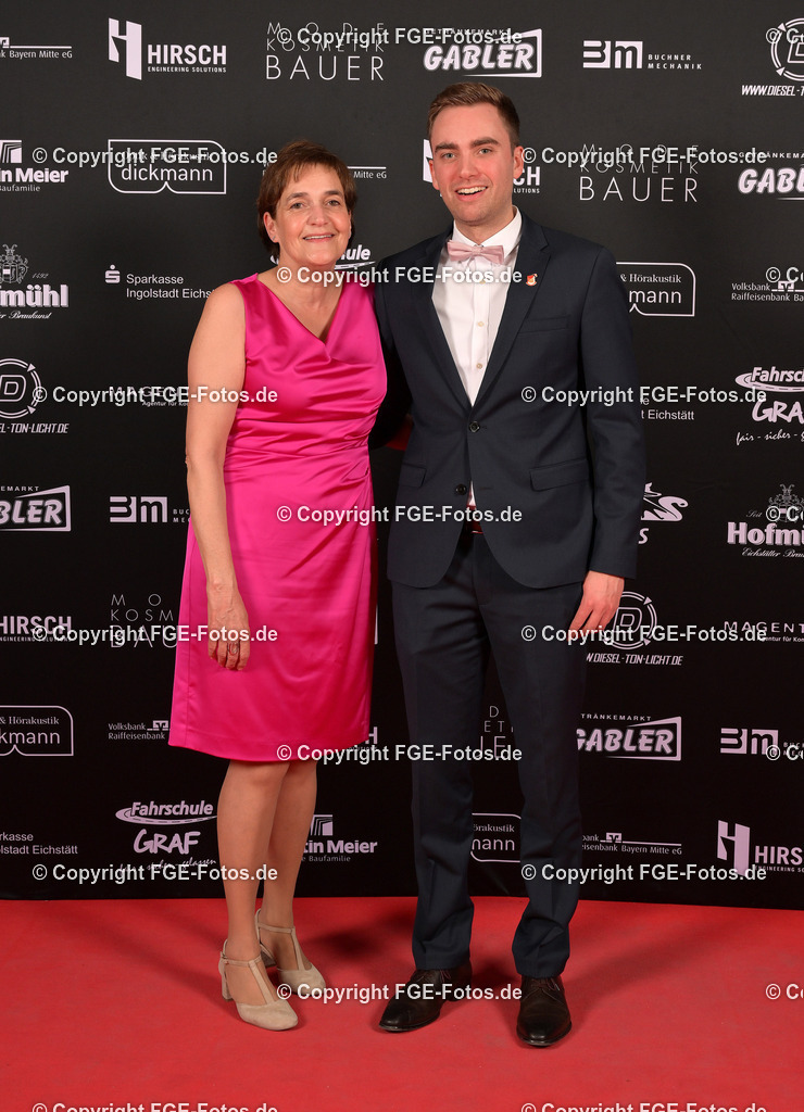 20240128-fge-fotos-0475 | Hofball der FGE am 28.01.2024 im Alten Stadttheater in Eichstätt. - Realisiert mit Pictrs.com