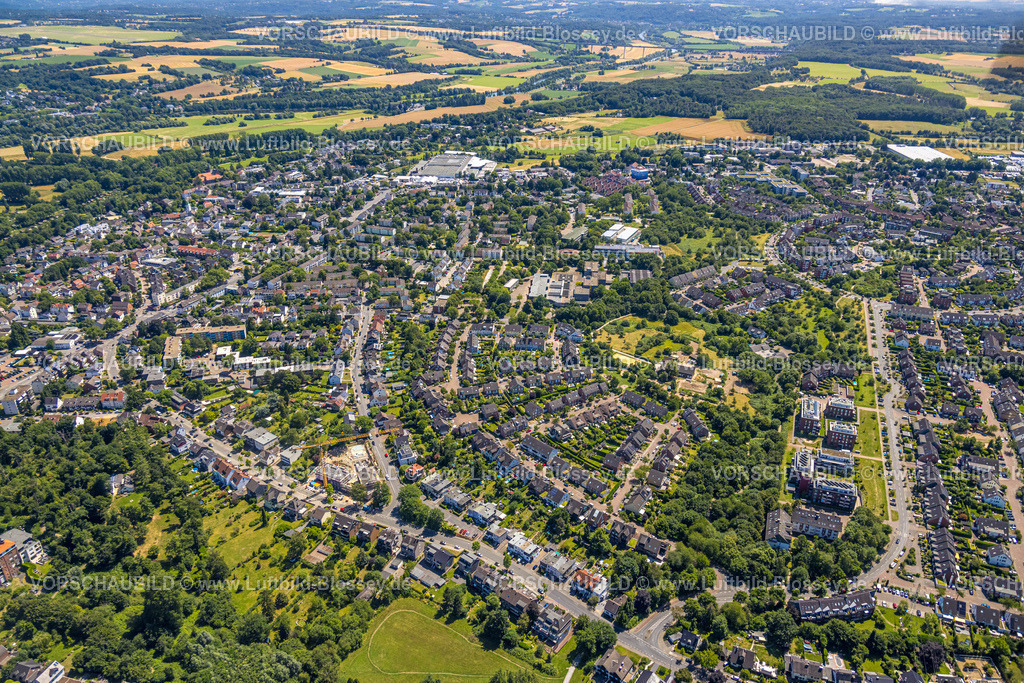 Muelheim230704283 | Luftbild, Saarner Kuppe, Reihenhäuser und kreisrunde Wohnanlage, Saarn, Mülheim an der Ruhr, Ruhrgebiet, Nordrhein-Westfalen, Deutschland