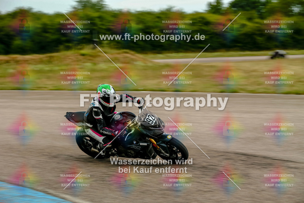 Chambley Juli-1101 | Hier findet Ihr Bilder von Touristenfahrten auf der Nürburgring Nordschleife oder von anderen Veranstaltungen die ich besucht habe. Viel Spass beim Durch Schauen 