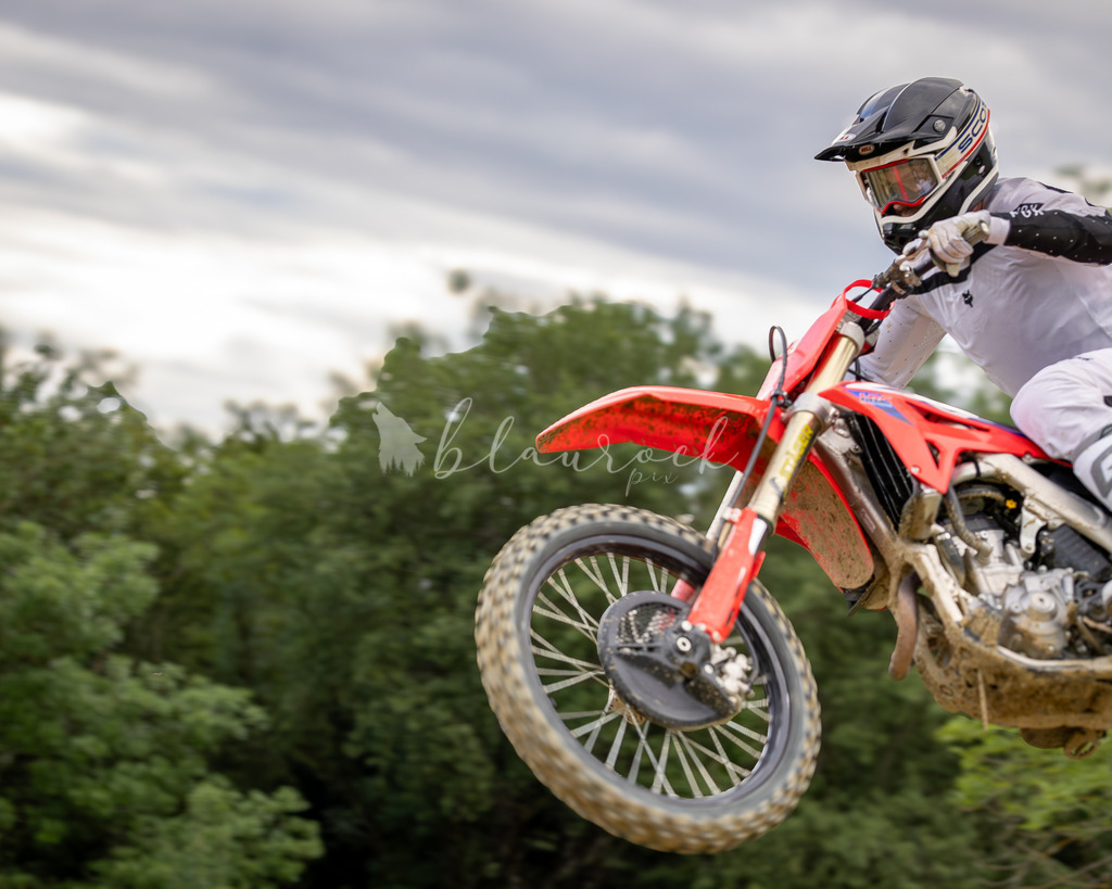 Motocross-66 | Sportbilder, Sportfotograf, Hochzeits- und Eventfotografin, Flugshows, Portraits und Tiershooting, Aviation, Downhill, Nationalleague, Swissleague, International