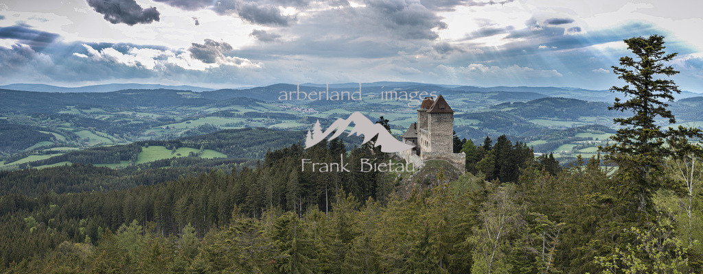 _Z5A6866 Panorama | die mittelalterliche Karlsburg im Böhmerwald