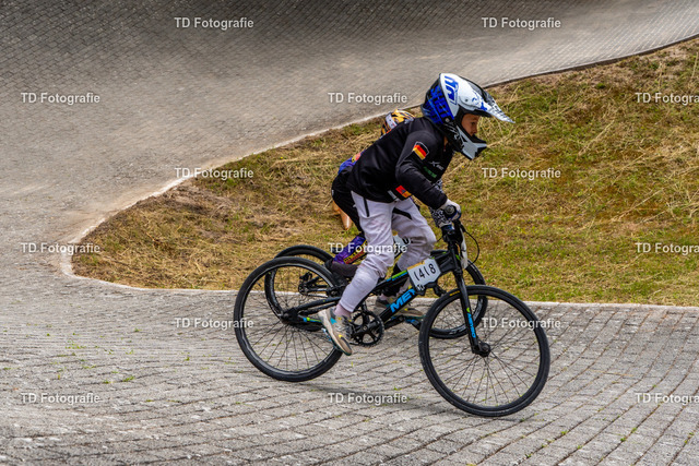 BayBMX2026-05010 | Fotogalerie von Thomas Dettweiler mit Eventbildern und lizenzfreien Fotos. Perfekt als Wandbild, für Büro, Website oder private Nutzung. - Realisiert mit Pictrs.com