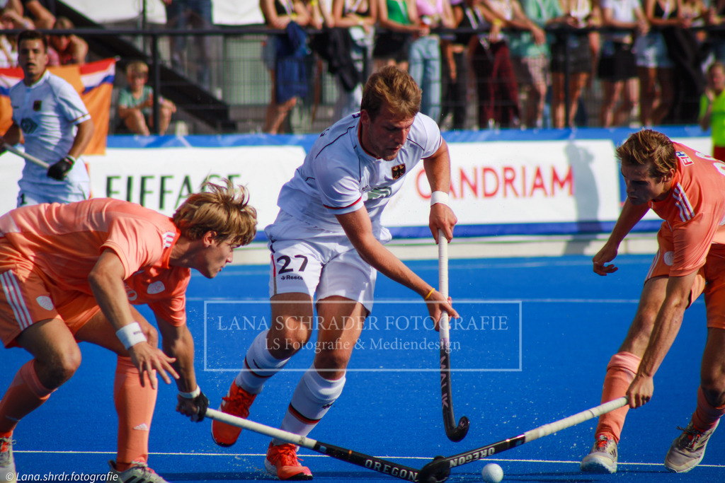 U21 EM FINALE GER-NED 30.07.22 | lanaschraderfotografie - Realisiert mit Pictrs.com