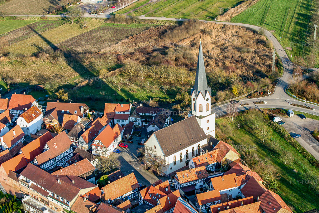 Luftbild: St. Dionysius in Jockgrim im Bundesland Rheinland-Pfalz in Deutschland. Foto: IMG_0366.jpg vom 10.12.2005 durch Werner Riehm/FLY-FOTO.de