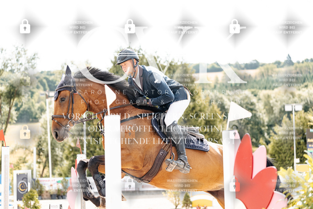 CK908832 | Turnierfotografie Pferdefotografie Trier Rheinland-Pfalz Pferdesport Reitsport Tierfotografie Sportfotografie Pferdevideo Pferdevideografie Equestrianvideography equestrianphotography  - Realisiert mit Pictrs.com