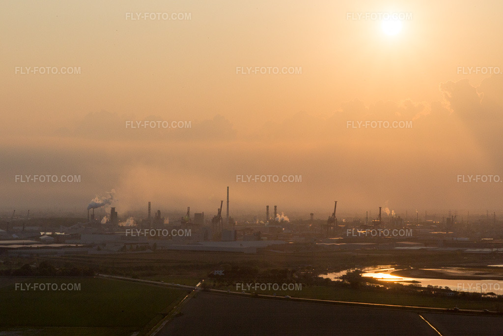 Aerial view: View of the town in Punta Marina in the state Emilia Romagna, Italy.Photo: IMG_098498.jpg taken on 04/05/2017 by Werner Riehm/FLY-FOTO.comResolution of the original: 5472 x 3648 px