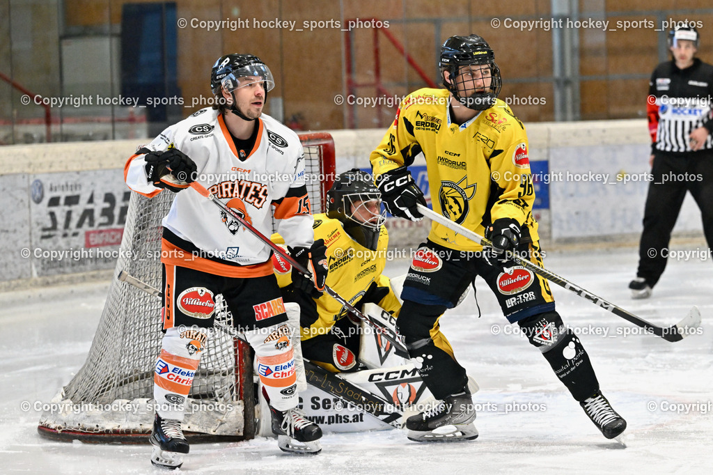 EC Hornets Spittal vs. USC Piraten Velden 18.2.2024 | #15 Titze Lukas USC Velden, #96 Peharz Joshua EC Hornets Spittal, #1 Zauchner Rene EC Hornets Spittal, EC Hornets Spittal vs. USC Piraten Velden 18.2.2024, EC Hornets Spittal vs. USC Piraten Velden 18.2.2024 am 18.02.2024 in Spittal an der Drau (Eissportzentrum Spittal), Austria, (Photo by Bernd Stefan)