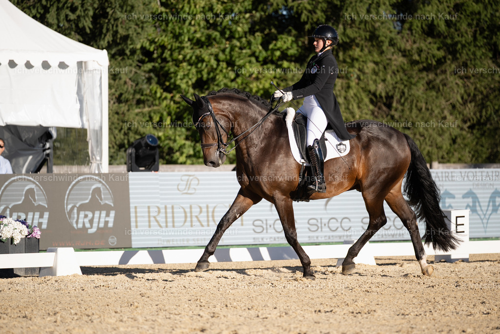 FHC2026_P09_48_11592 | Fichtenhof Classics 2026 – Grand Prix de Dressage - VOLTAIRE Design Preis, Reitanlage Fichtenhof, Sch ftlarn