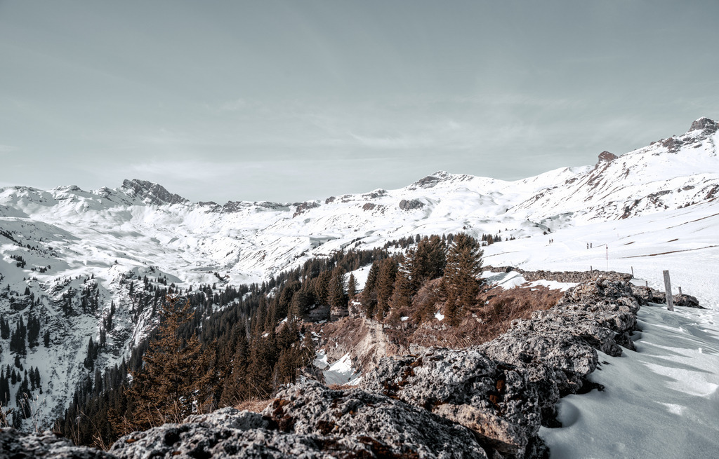 Flumserberg 3 | Landschaftsfotografien und Naturfotografien (Schweiz, Europa) auf Leinwand, Postkarten und Poster. Wähle dein Lieblingsfoto und entscheiden selber, welches Fotoprodukt du bestellen willst. Grosse Auswahl an Karten zum Versenden und Verschenken. - Realisiert mit Pictrs.com