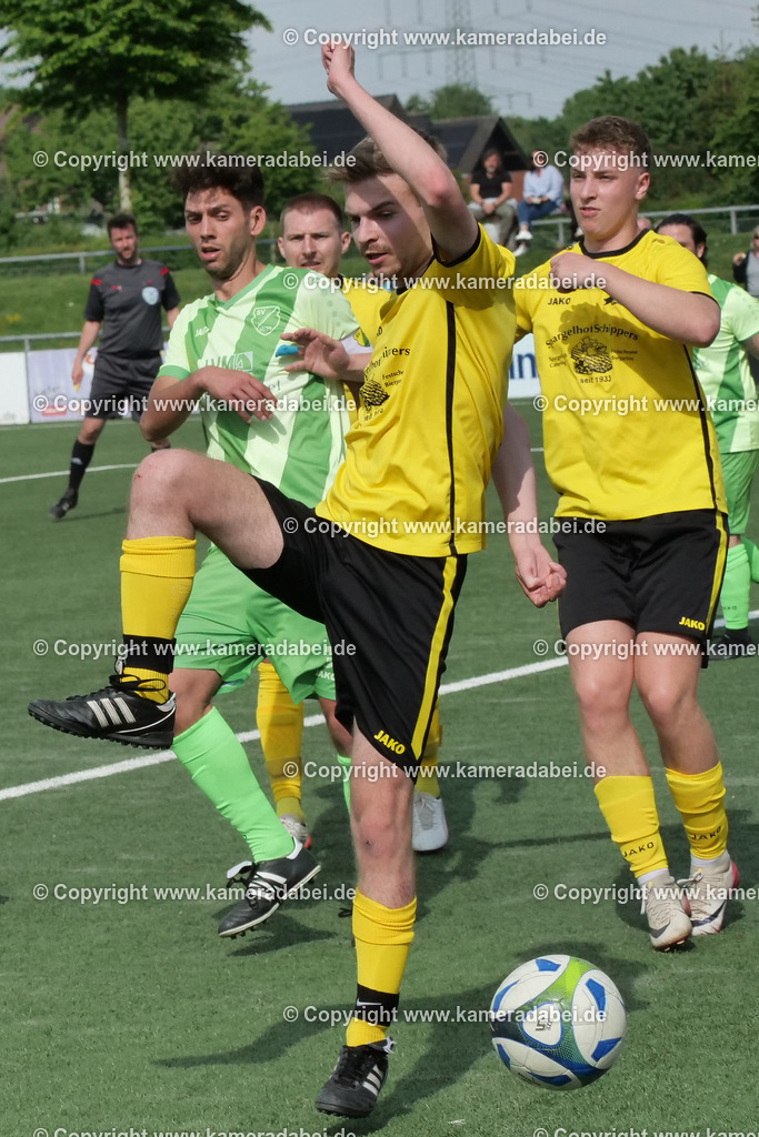 Fußball : Bezirksliga : SV 08/29 Friedrichsfeld - Borusia Veen am 10.05.2026 in Voerde Friedrichsfeld | Fußball : Bezirksliga : SV 08/29 Friedrichsfeld - Borusia Veen am 10.05.2026 in Voerde Friedrichsfeld - Realisiert mit Pictrs.com