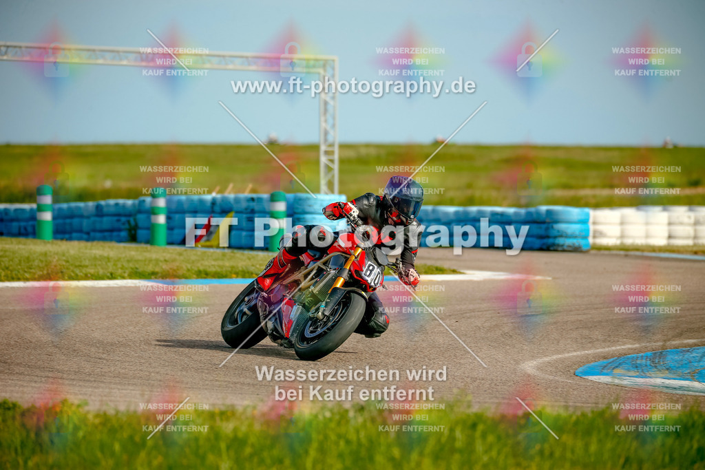 _MOT0082 | Hier findet Ihr Bilder von Touristenfahrten auf der Nürburgring Nordschleife oder von anderen Veranstaltungen die ich besucht habe. Viel Spass beim Durch Schauen 