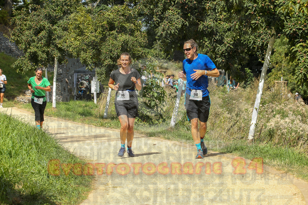 250824_1245_EX1_0379 | Sportfotografie im Rhein-Sieg Kreis, Köln, Bonn, NRW, Rheinland Pfalz, Hessen, etc. Unser Tätigkeitsfeld umfasst den Laufsport vom Volkslauf über den Marathon, Duathlon, Triathon bis zum Ultralauf wie Kölnpfad Ultra oder Schindertrail.