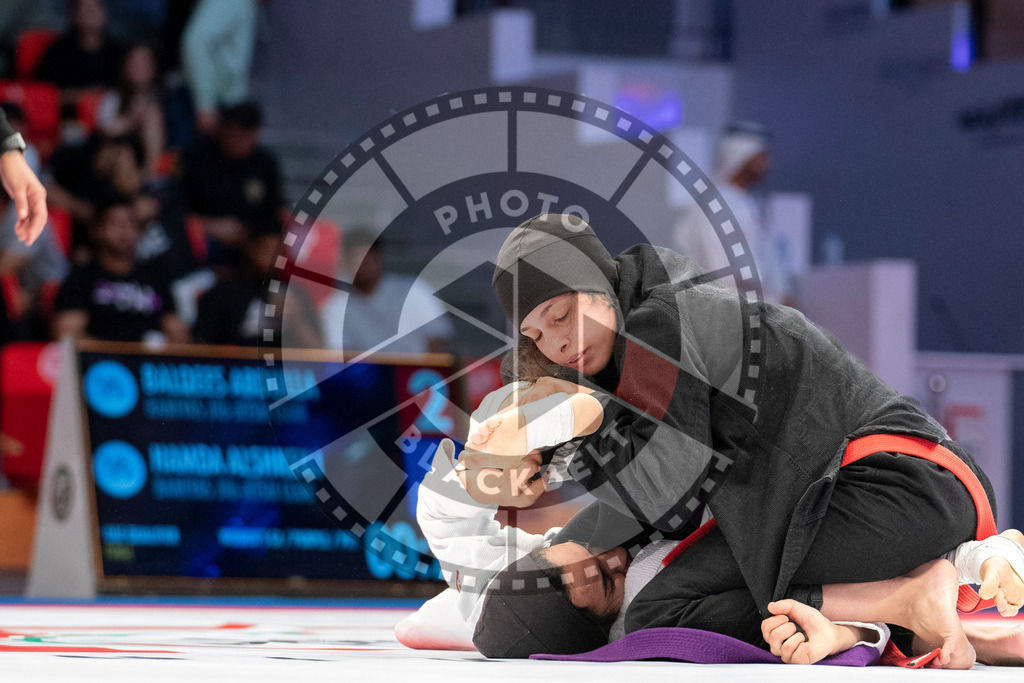 20231108PBB1196 | Fighters compete during the AJP World Professional Championship in the Mubadala Arena in Abu Dhabi, Arab United Emirates, on November 8, 2023.