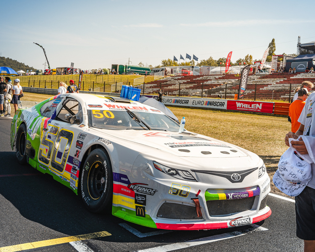 _DSC7882 | Exklusive Motorsport-Fotografie aus Leipzig von TXO Media – für Rennfahrer, Teams & Sponsoren. Sausemuth liefert starke Bilder, die Emotion zeigen. Jetzt buchen & glänzen! - Realisiert mit Pictrs.com
