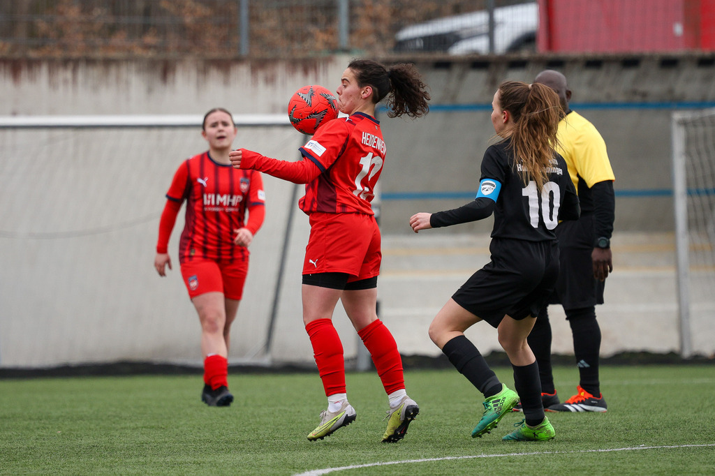 20260329-FCH-HS_028 | 1.FC Heidenheim 1846 II vs. SGM Hohenmemmingen/Sontheim, Fußball, Frauen, Bezirksliga, 2025/2026, 14. Spieltag, 29.03.2026 in Heidenheim, Kunstrasen b. Voith-Arena West(Foto: Michael Bulling) - Realisiert mit Pictrs.com