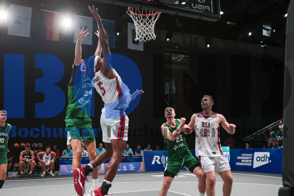 SES_RRG3x320250720-278 | bond - Realisiert mit Pictrs.com