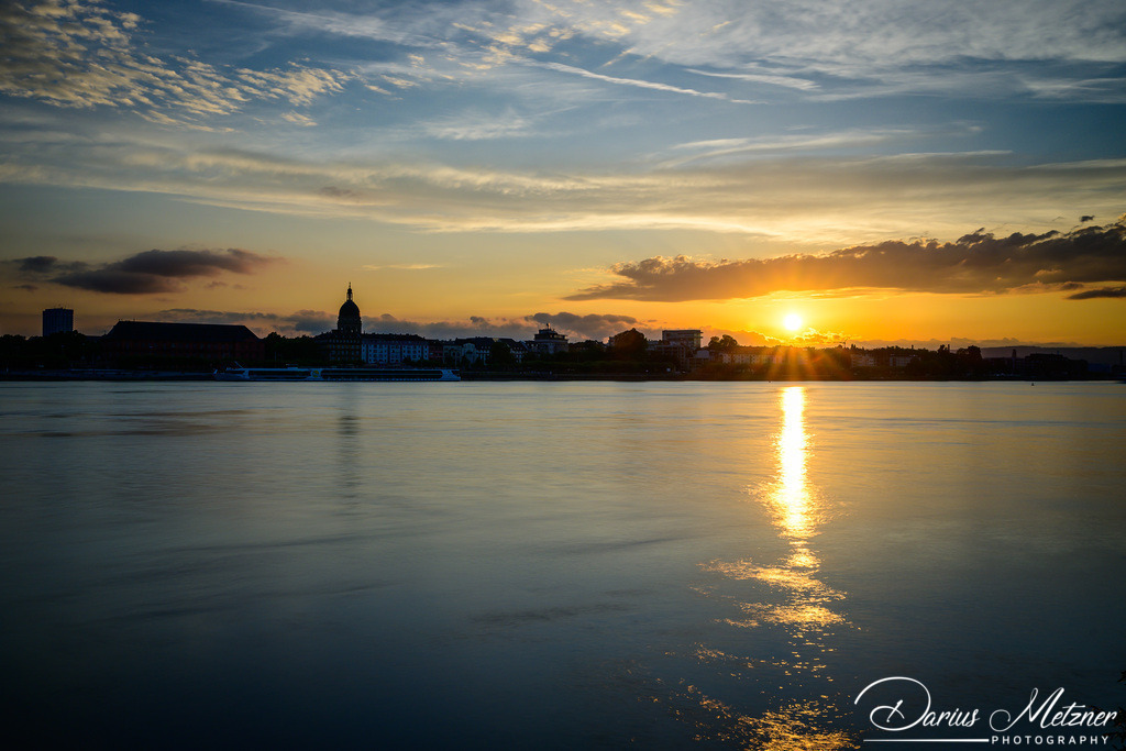 Die Theodor-Heuss-Brücke | Die Theodor-Heuss-Brücke zwischen Mainz und Mainz-Kastel