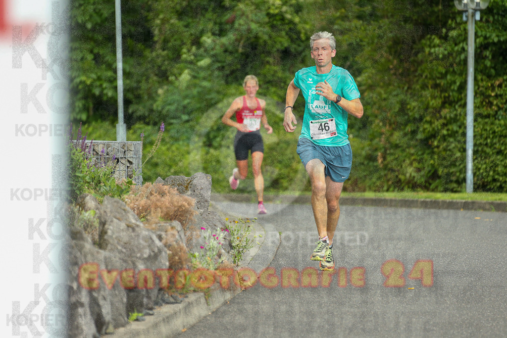 250801_1858_EX1_6800 | Sportfotografie im Rhein-Sieg Kreis, Köln, Bonn, NRW, Rheinland Pfalz, Hessen, etc. Unser Tätigkeitsfeld umfasst den Laufsport vom Volkslauf über den Marathon, Duathlon, Triathon bis zum Ultralauf wie Kölnpfad Ultra oder Schindertrail.